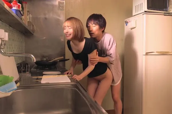 phim sex cha con việt nam Bạn gái của anh trai mất nết về quê chơi rồi đụ với cậu em chồng