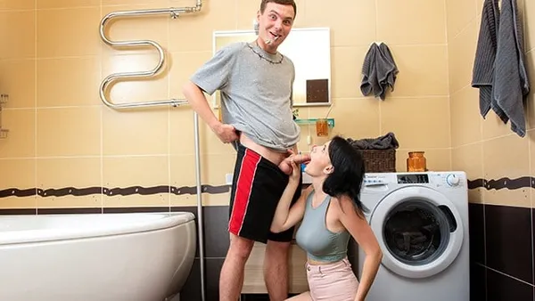 phim sex sex sex Anh em kế cãi nhau, con ciu làm hòa